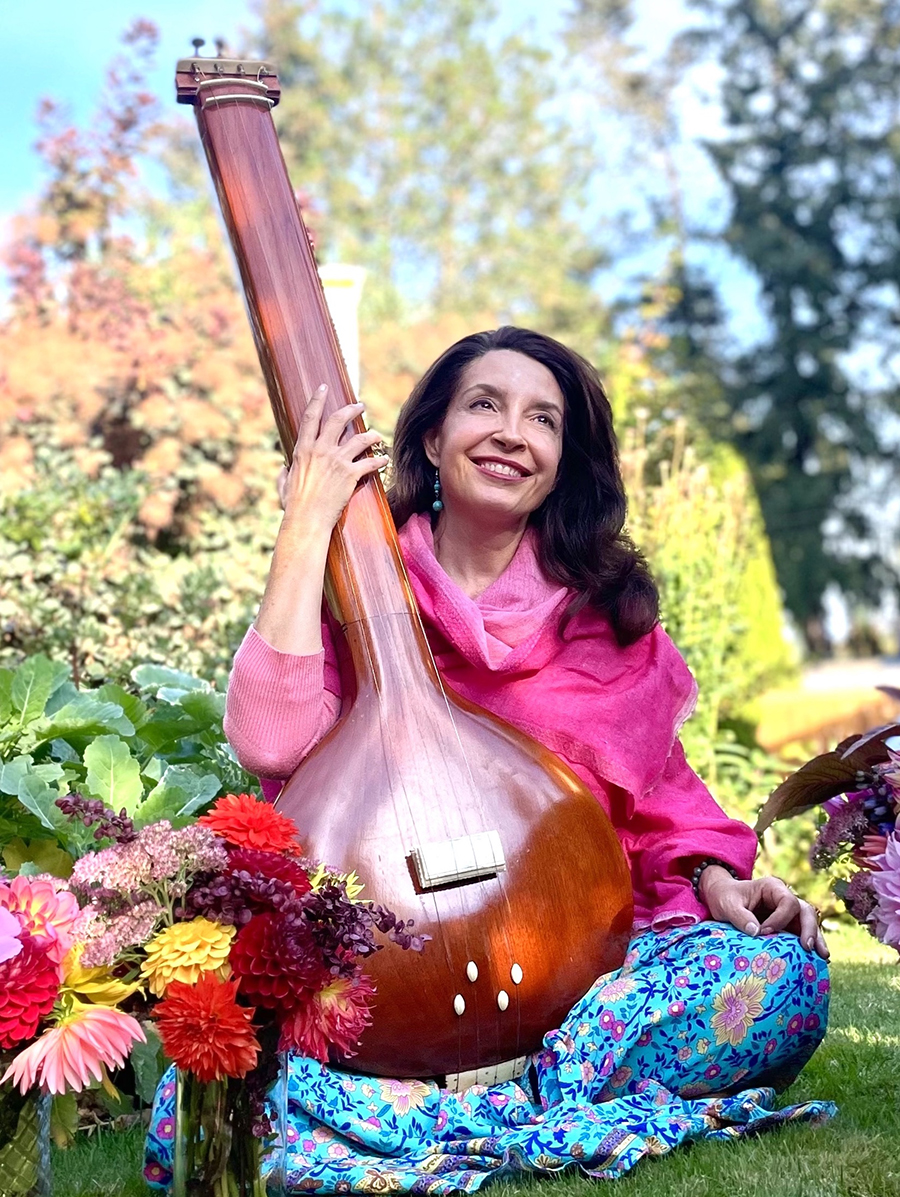 World Chants/Kirtan with Gina Salā and Band